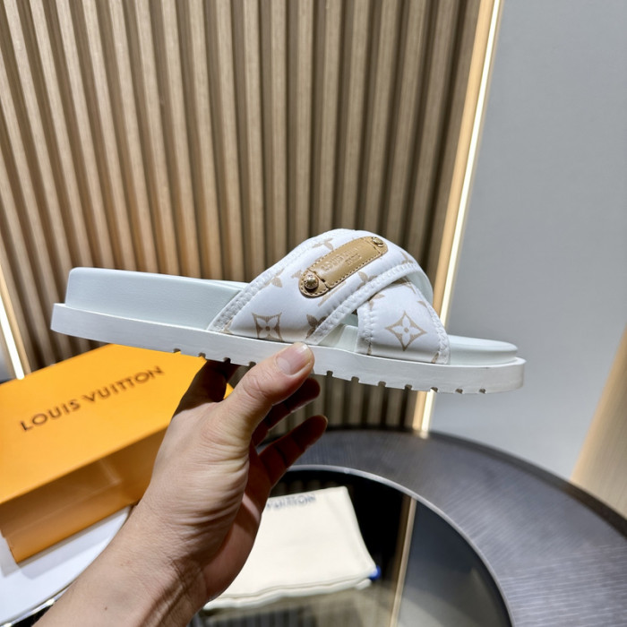 LVT SLIDE COPSHOE LVS-106