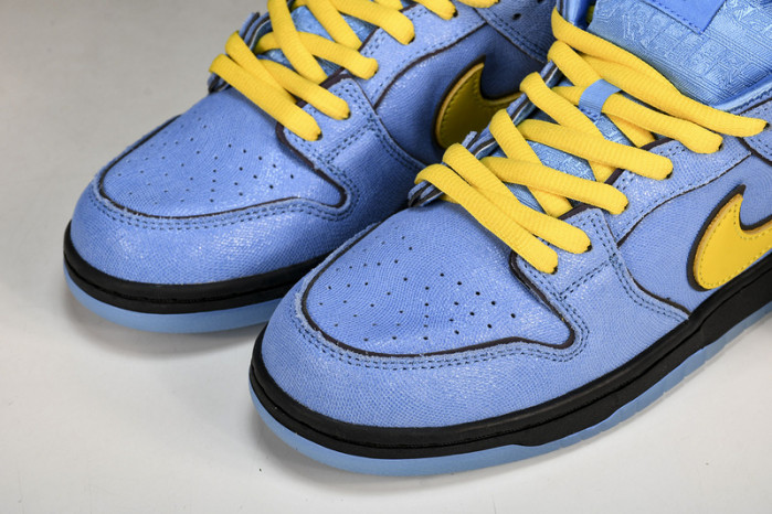 the powerpuff girls x nike sb dunk low “bubbles” fz8320-403