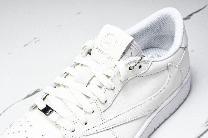 Jordan 1 Retro Low OG SP Travis Scott Michael Rubin TD1228-111