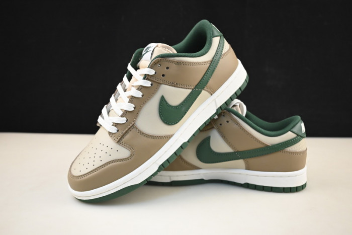 nike dunk low tan green fb7160-231