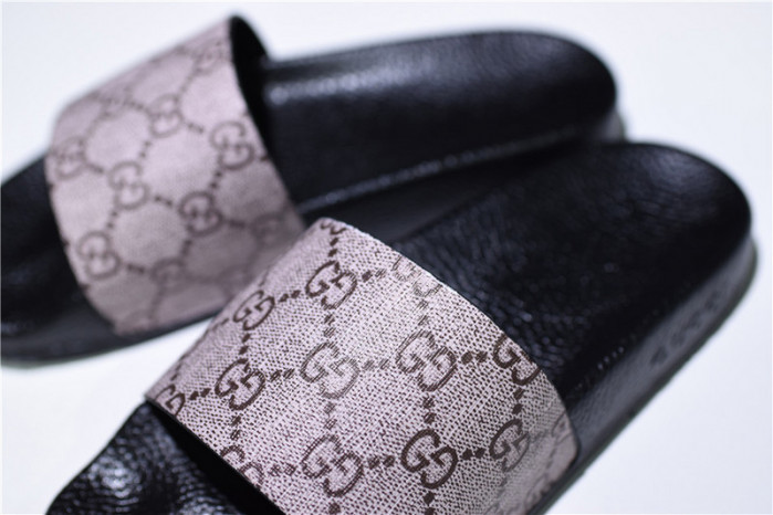 gc leather slide sandal with plaid