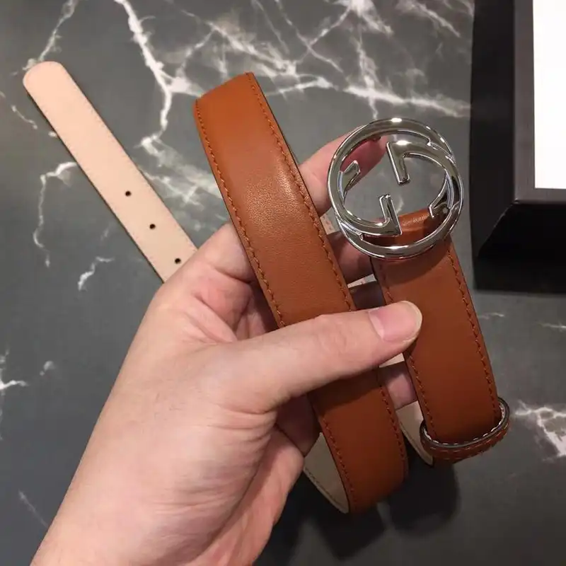 G*u*i s belte 1905bl0160