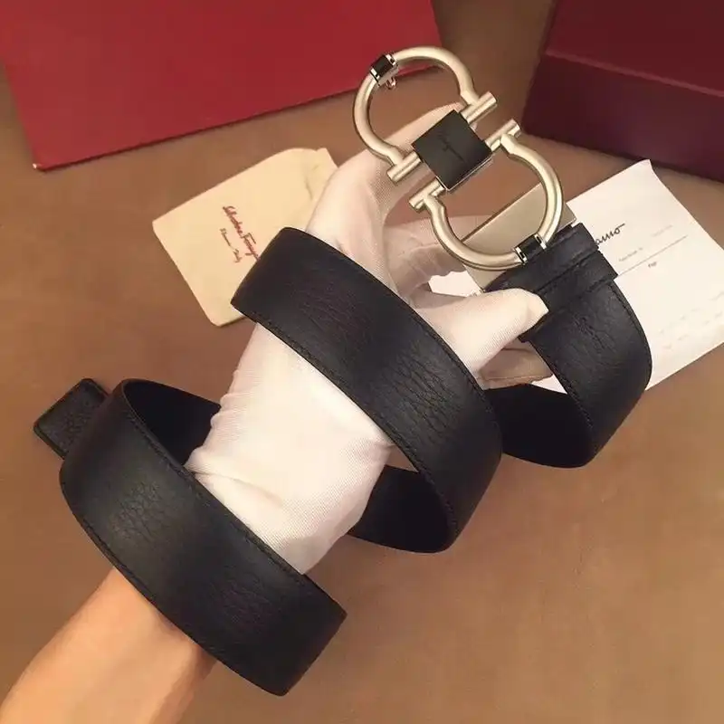 Salvatore Ferragamo s Belte 1905BL0377