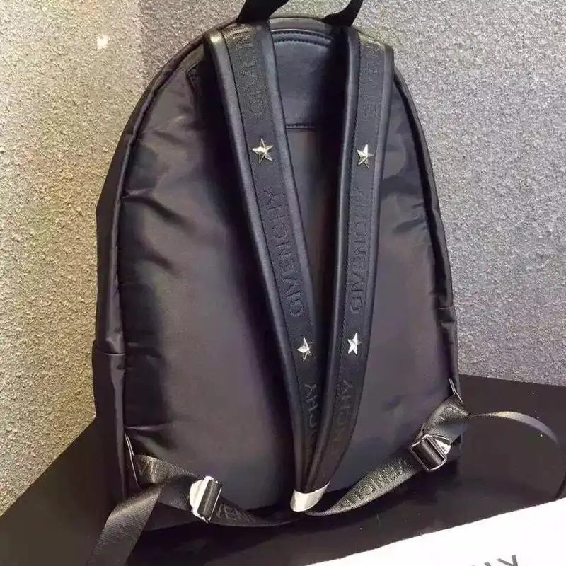 Givenchy Bags 1906BB0192