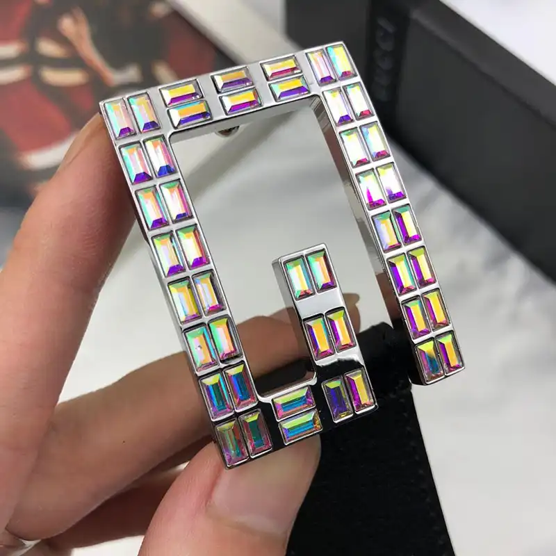 G*u*i s belte 1907bl0088