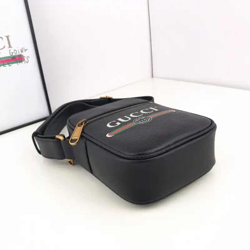 G*u*i bags 19b57g0092