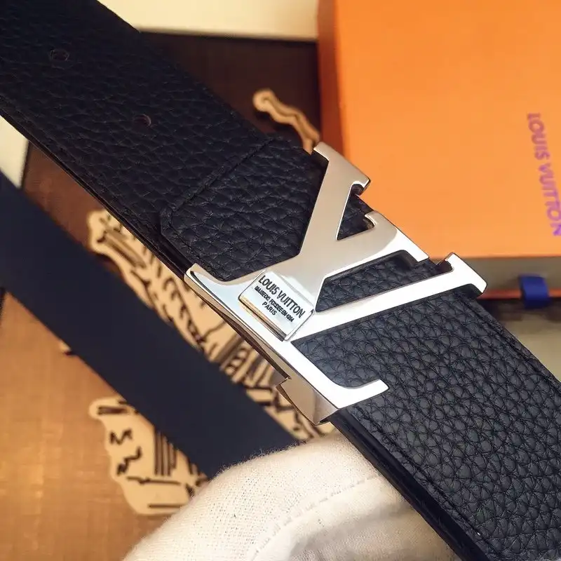 LV s Belte 19XIA0083