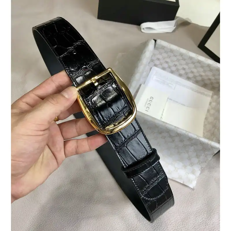 G*u*i s belt 2009xf0073