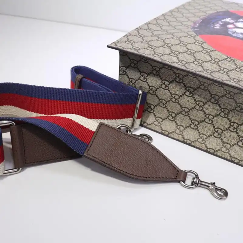 G*u*i tote bags 19gm0001