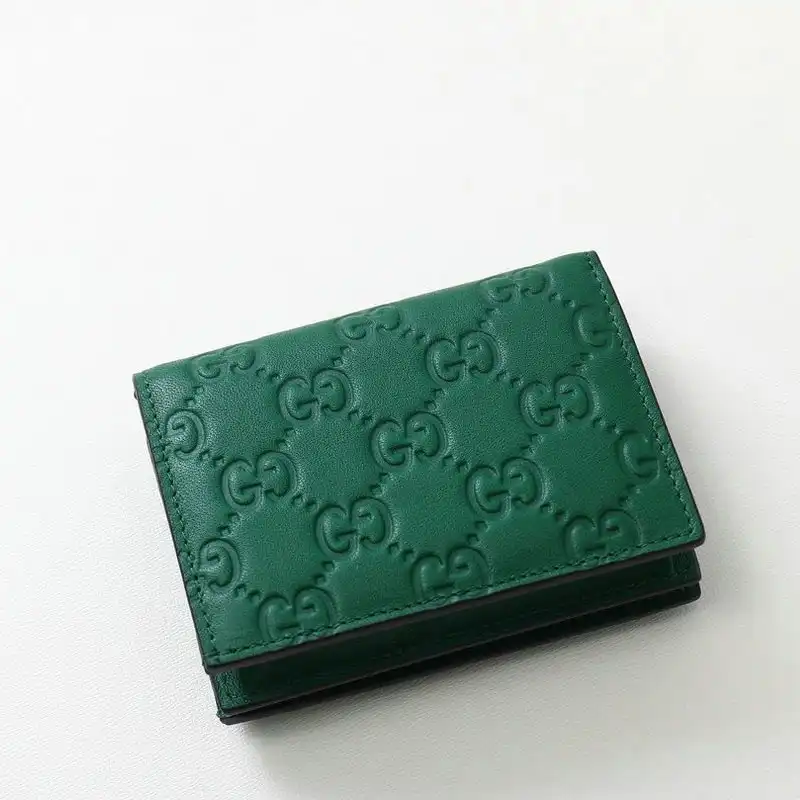 G*u*i bags 20b570282