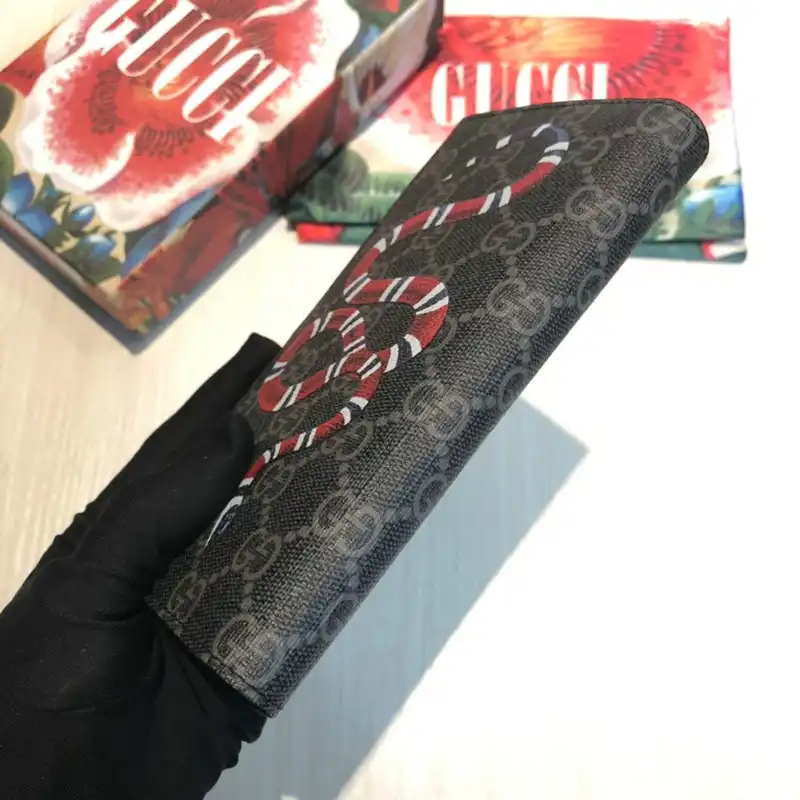 G*u*i bags 20guc0071