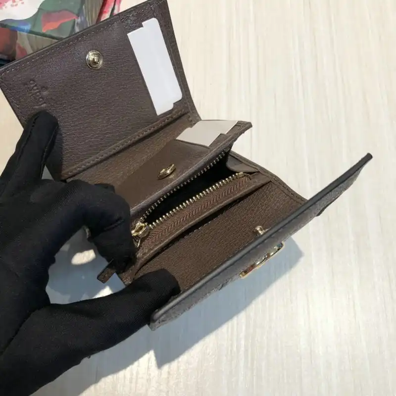 G*u*i bags 20guc0104