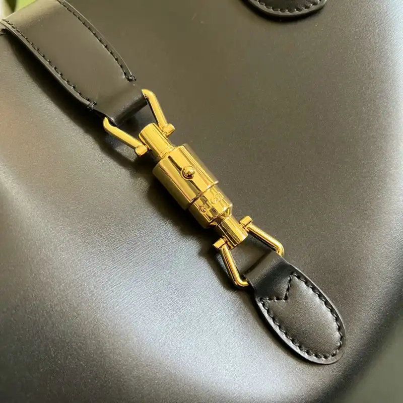 G*u*i bag 2112ya0049