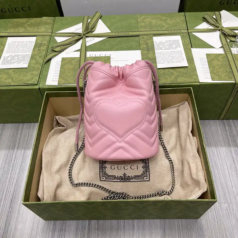 G*u*i bag 2204ht0027