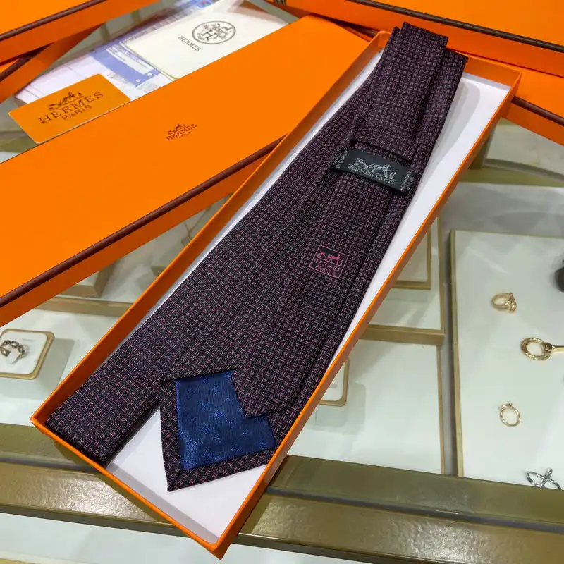 TIES Accessories 2204WH0004