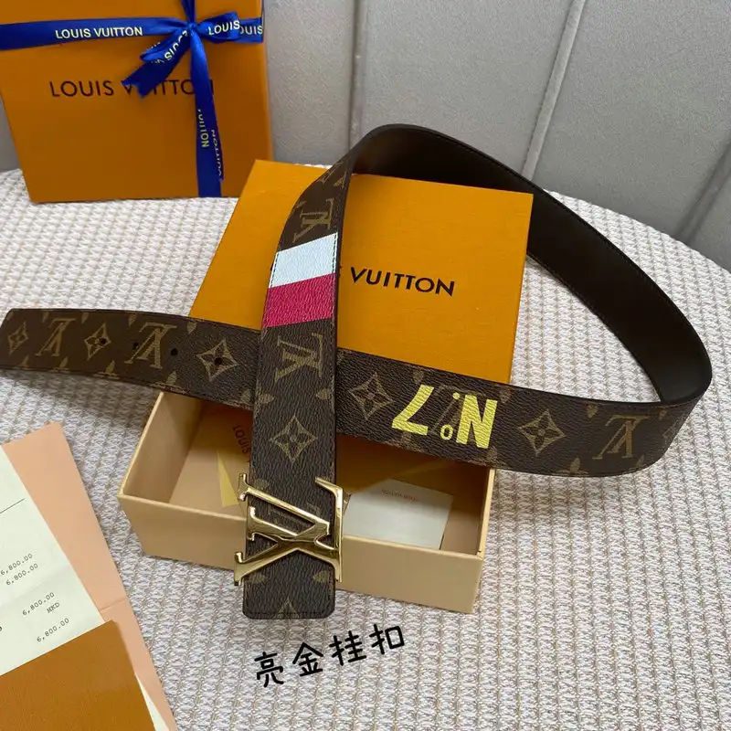 LV Belts 2204XA0165
