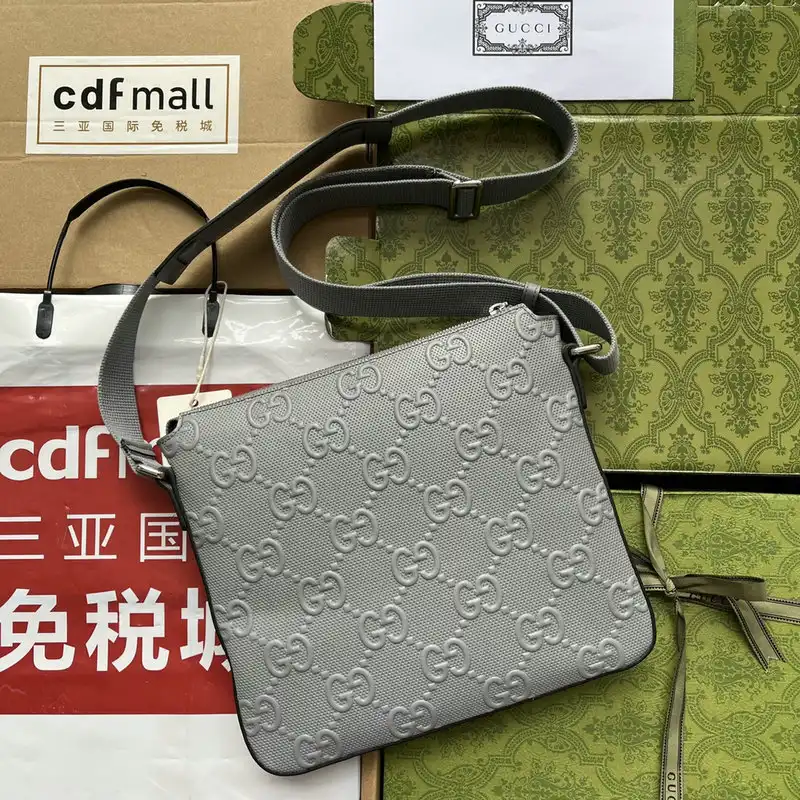 G*u*i bag 2208ya0003