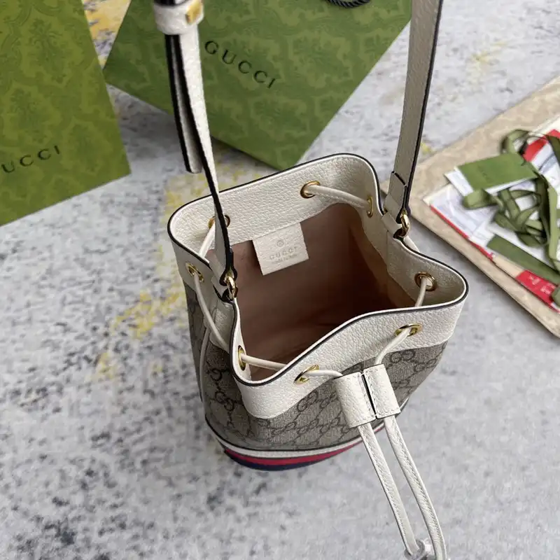 G*u*i bag 2210dj0033