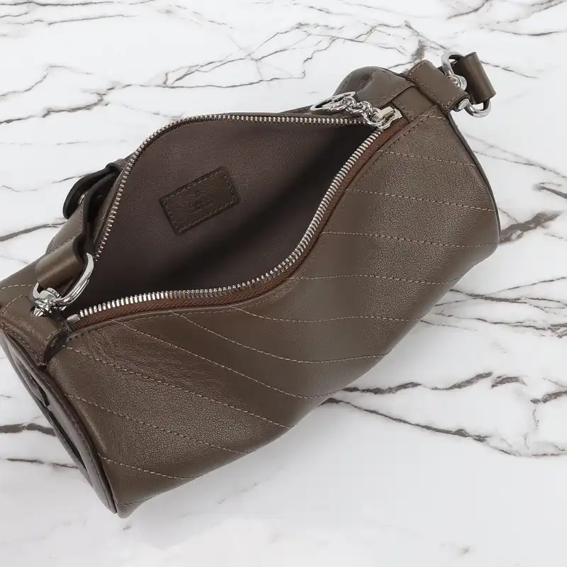 G*u*i bag 2309ya0045