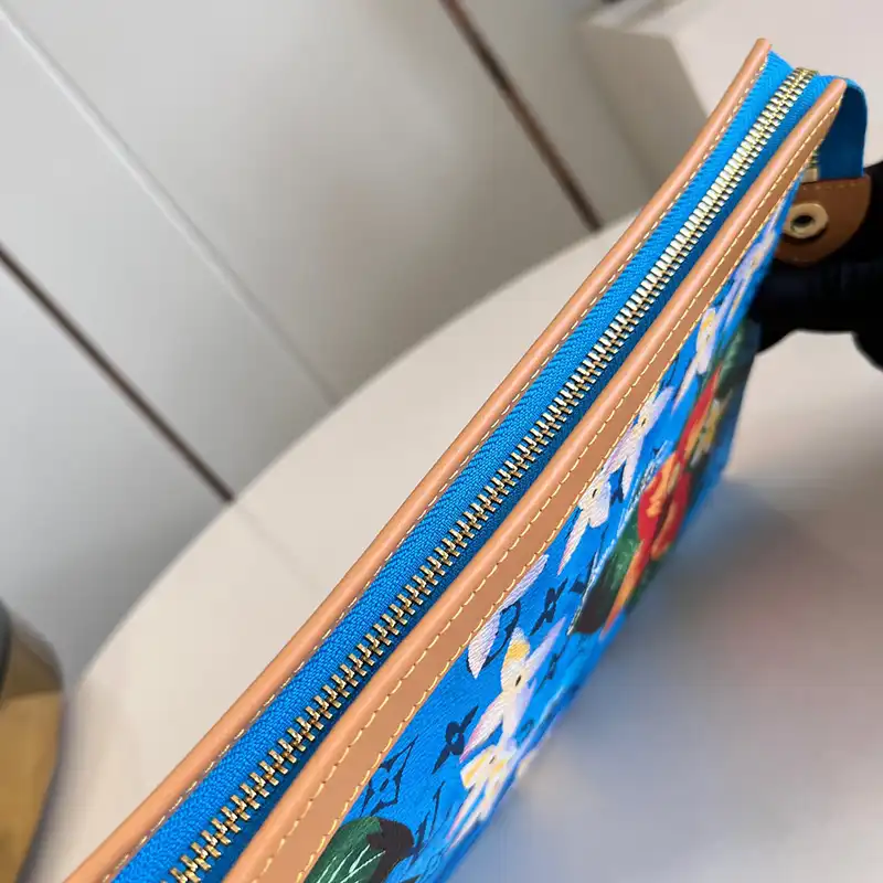 G*u*i bags 2407ya0021