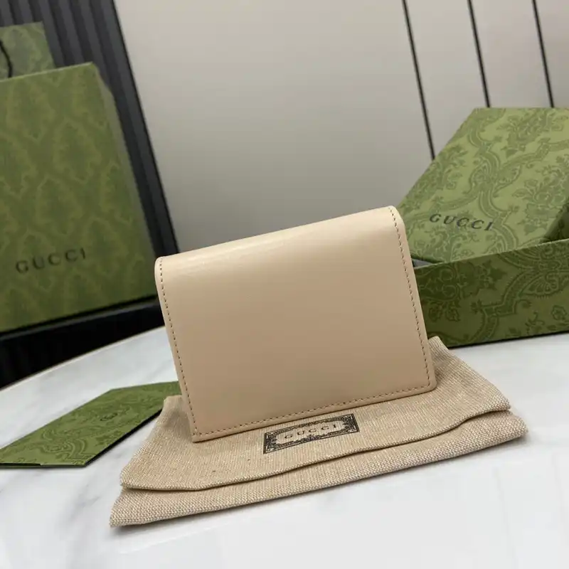 G*u*i bags 2407yz0254