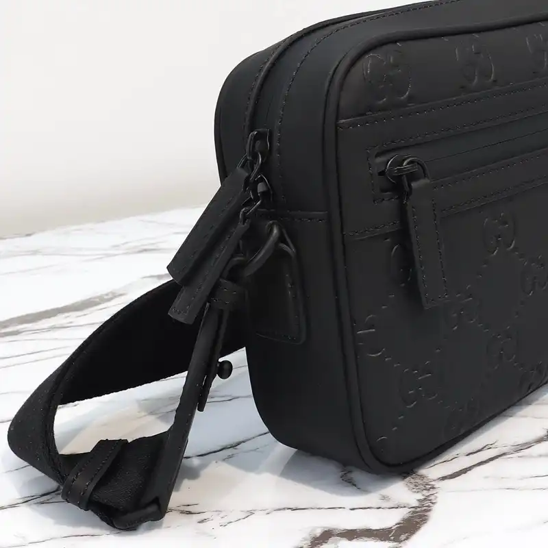 G*u*i bags 2410ya0191