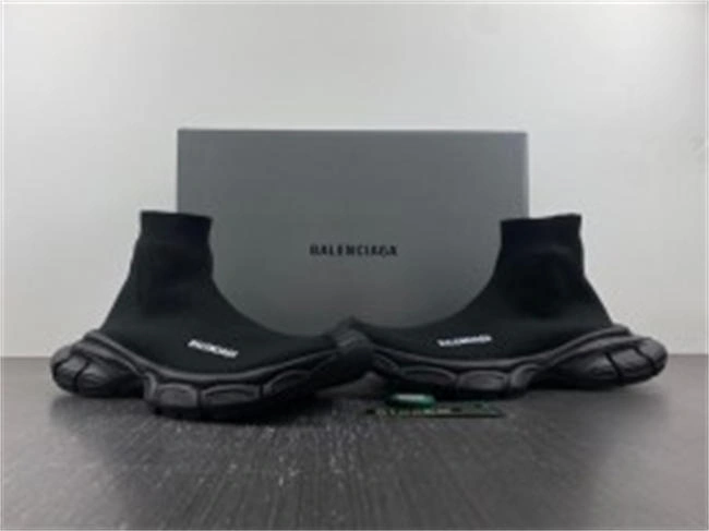 Balenciaga 758483 W2DG1 Practical 4356