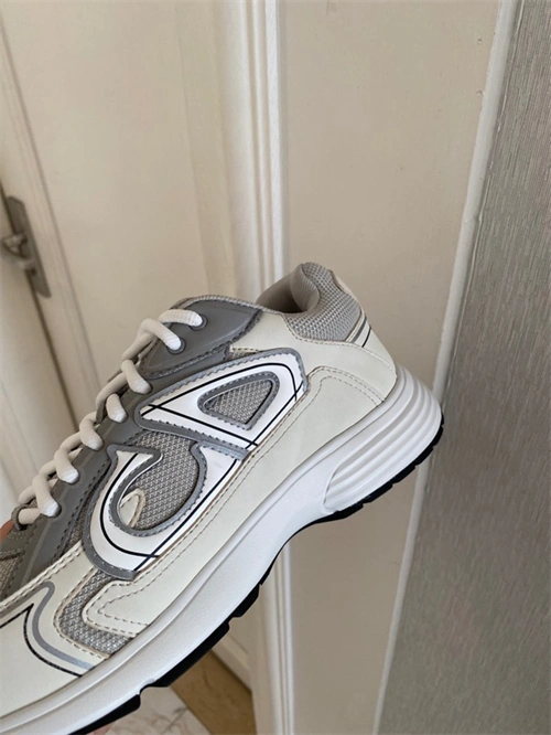 WeatherProof DR B30 Sneakers 1086