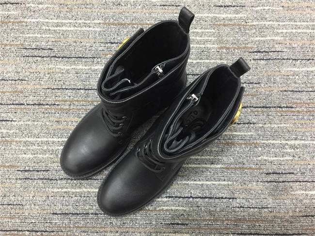 G*u*i boot women ontrend 531