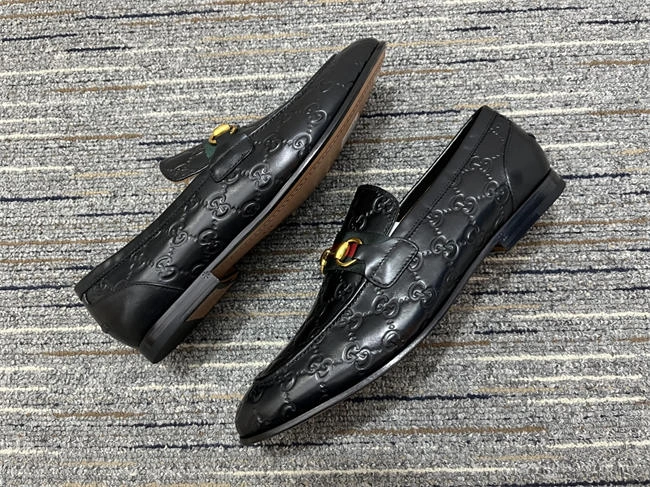 G*u*i loafer tailored 311