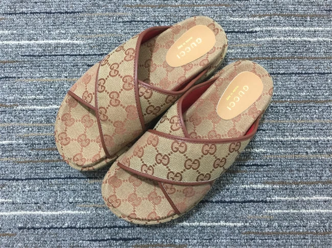 neat G*u*i side women 474