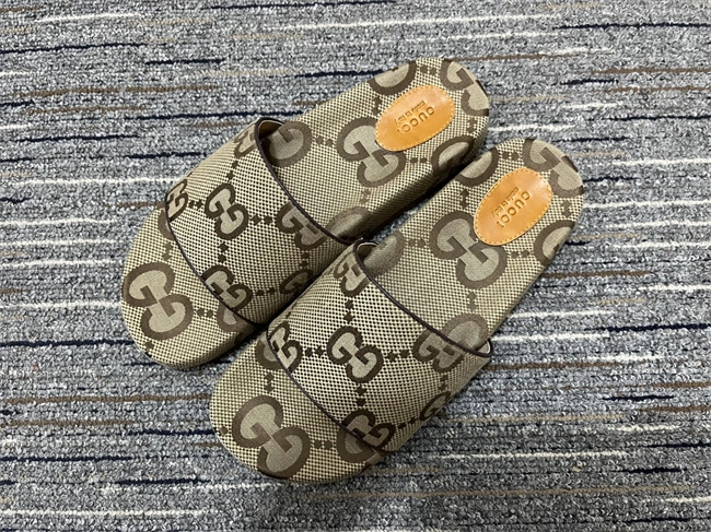 breathable G*u*i slide 408