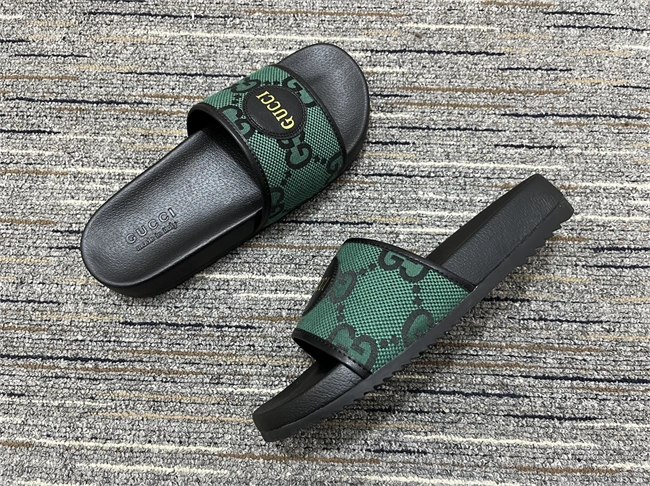 weatherproof G*u*i slide 415