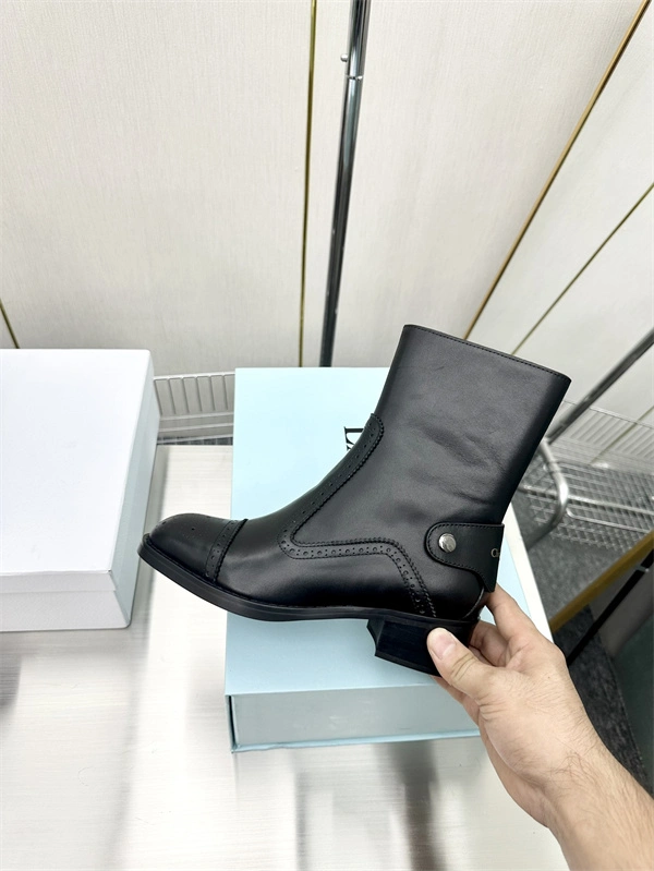 H Boot Sleek 2413