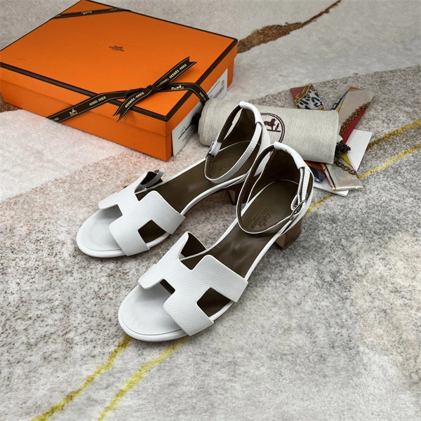 H Sandals RelaxedFit 2405