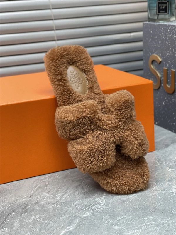 H Slipper Bright 2313