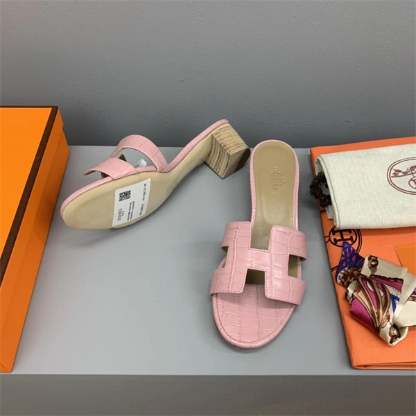 H Slipper Unisex 2365