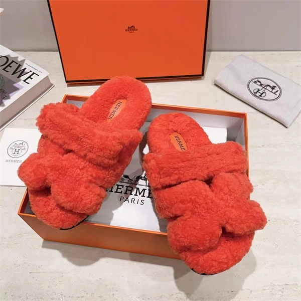 Efficient H Slipper 2380