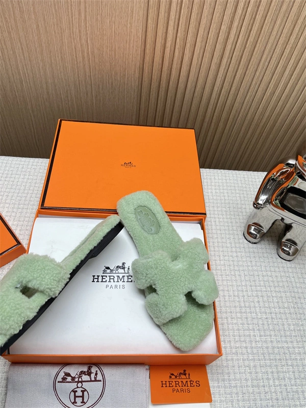 H Slipper Supportive 2383