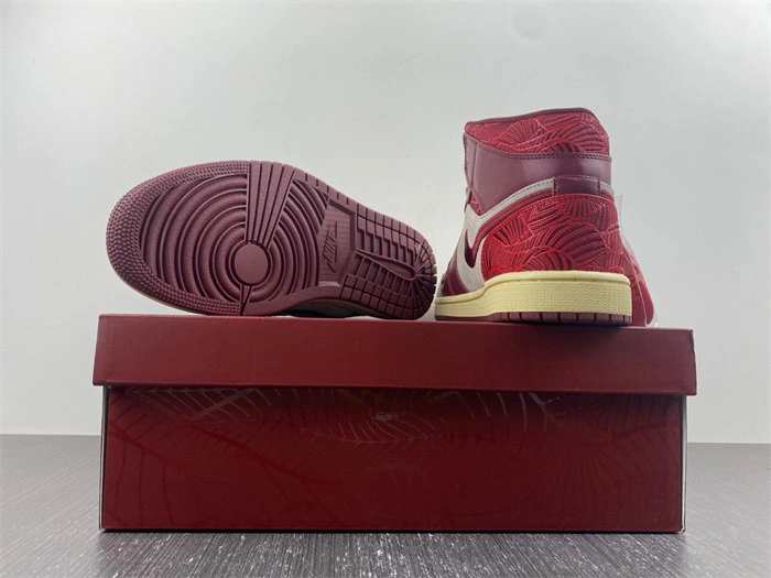 Jordan 1 Mid SE Tiki Leaf Team Red DZ2820- Effortless 3684
