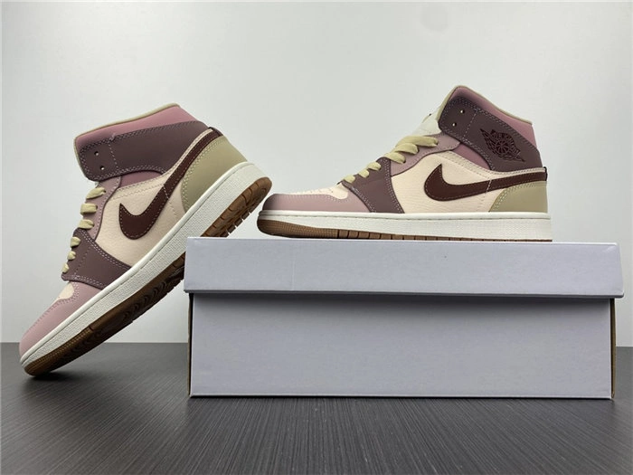 Jordan1 Mid SE Dark Pony Smoky Mauve DO7440- Modern 3697