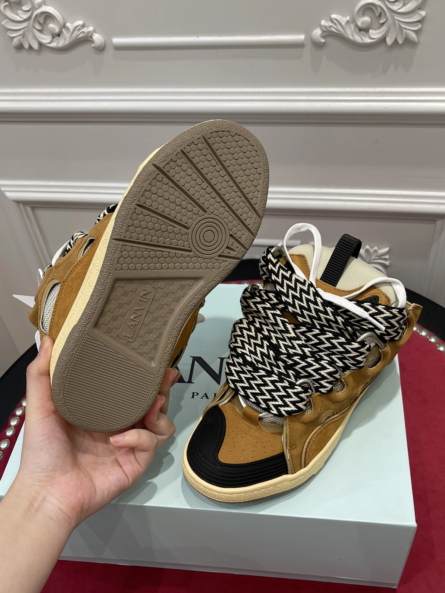 Lanvon Leather Curb FM-SKRK11-DRAG-A Refined 849