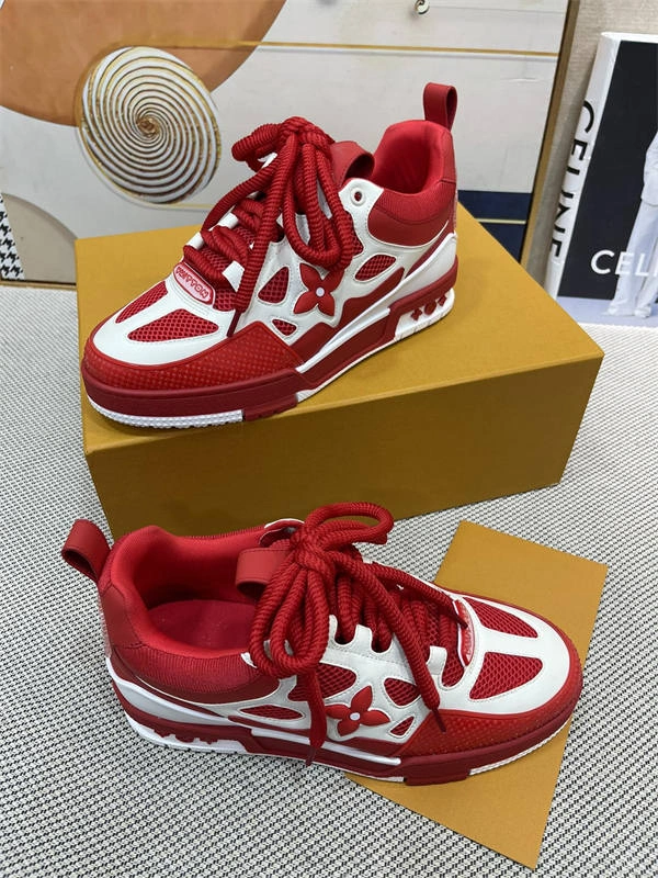 Modern Louis Vuitton 1749