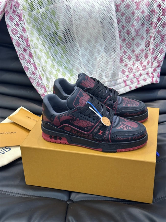 Lv Trainer Sneaker ZeroBulk 2067