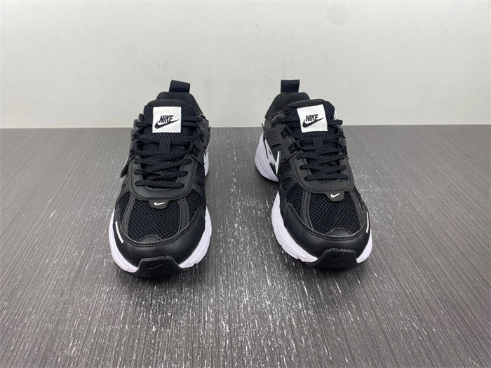 NIKEV2K Runtekk 3XL  FD0736- SmoothTexture 5294