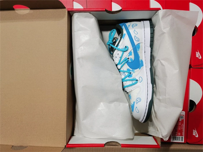 Nike Dunk Low RETRO DH0957- UrbanChic 4777