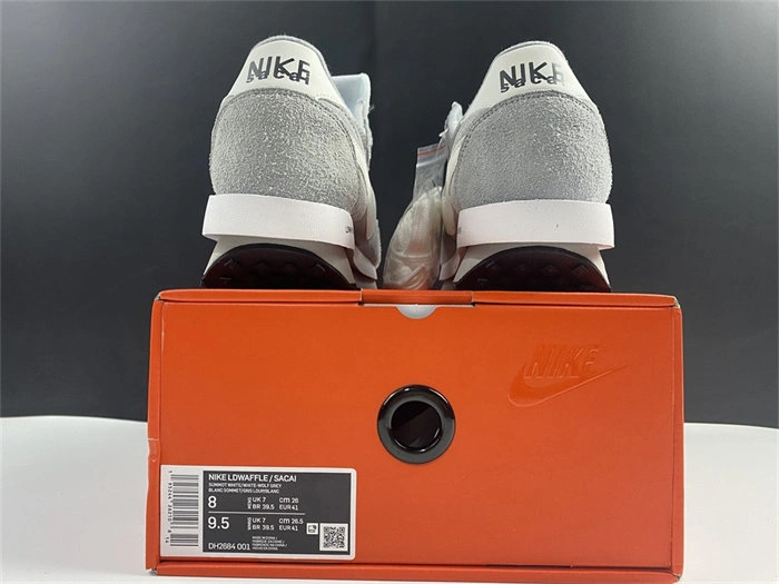 DailyWear Nike LD Waffle SF sacai Fragment Grey DH2684- 5231