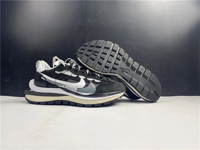Nike Vaporwaffle sacai Black White  CV1363- StreetReady 5239