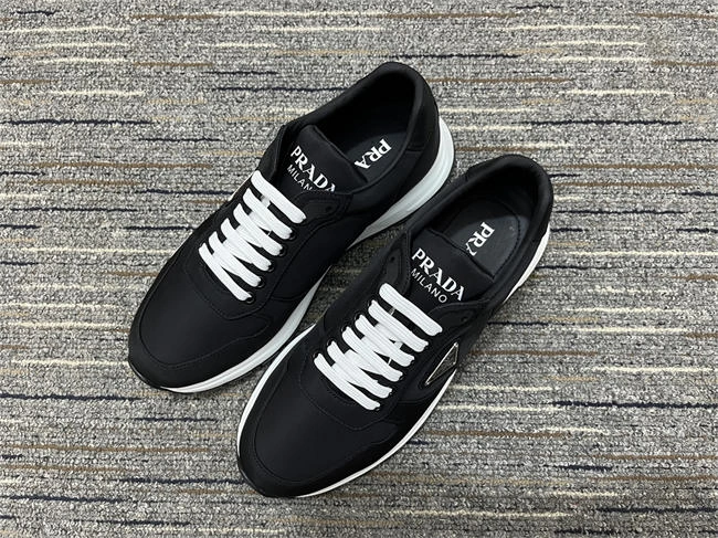 Prada Sneaker Trendy 3352