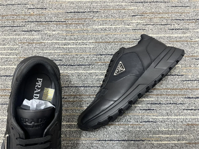 Prada Sneaker DailyWear 3357